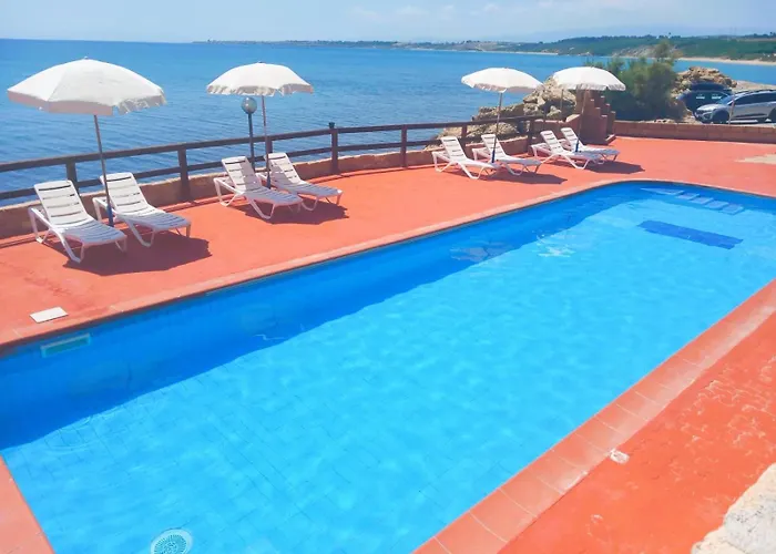 Apartmanhotel Poseidon Villaggio 3*