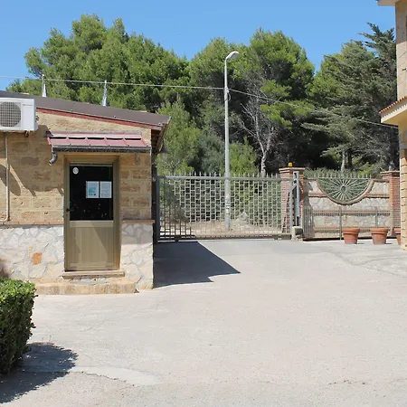 Hotel apartamentowy Poseidon Villaggio 3*